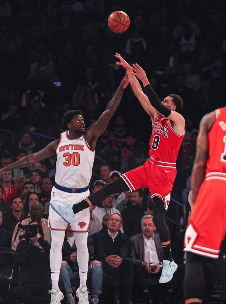 小牛客场力克公牛，唐斯表现全队最佳的简单介绍